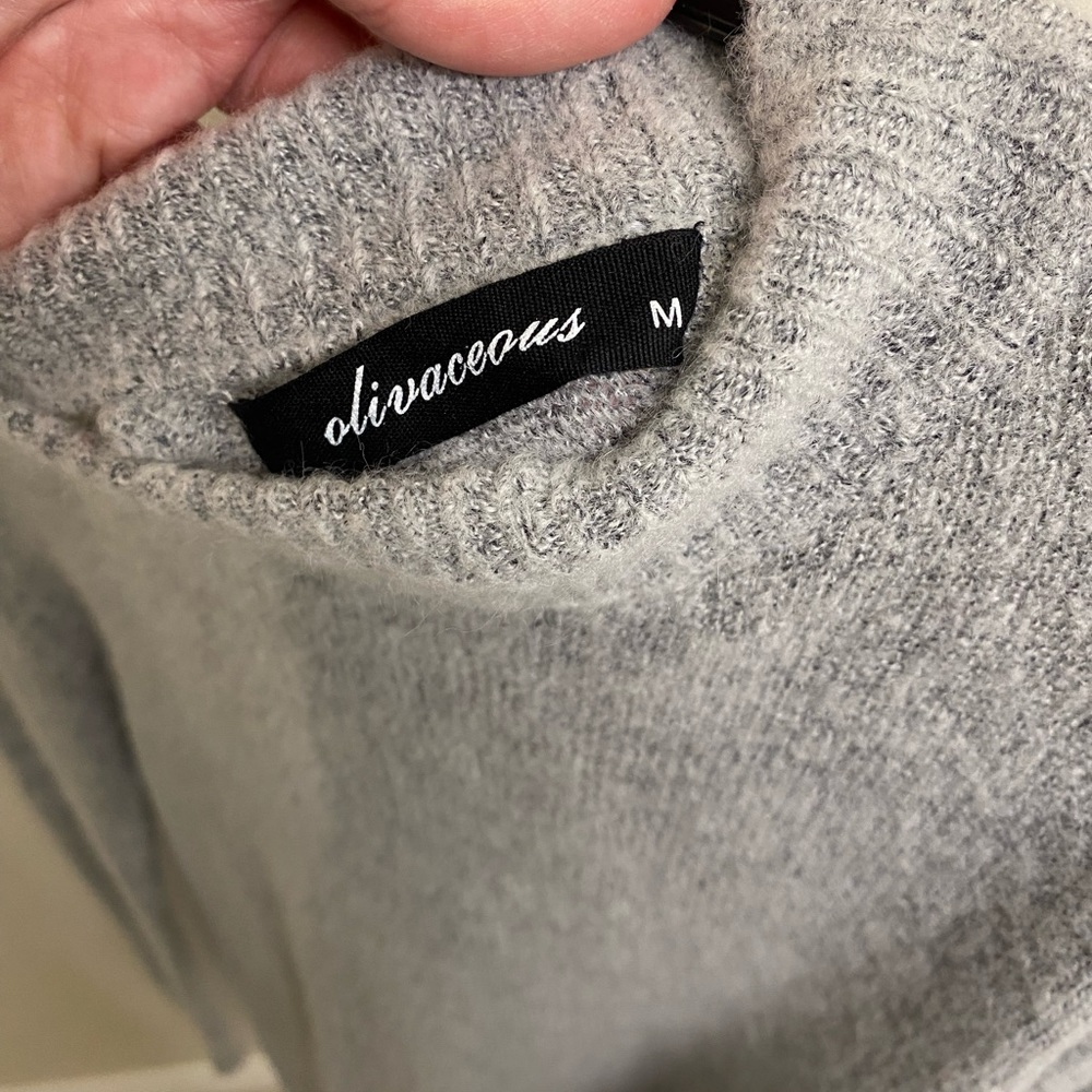 Vici Sweater With Open Back - image 3